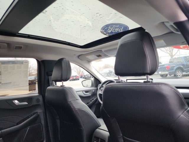 2025 Ford Escape Plug-In Hybrid Base