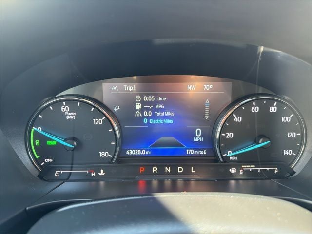 2021 Ford Escape Hybrid SE