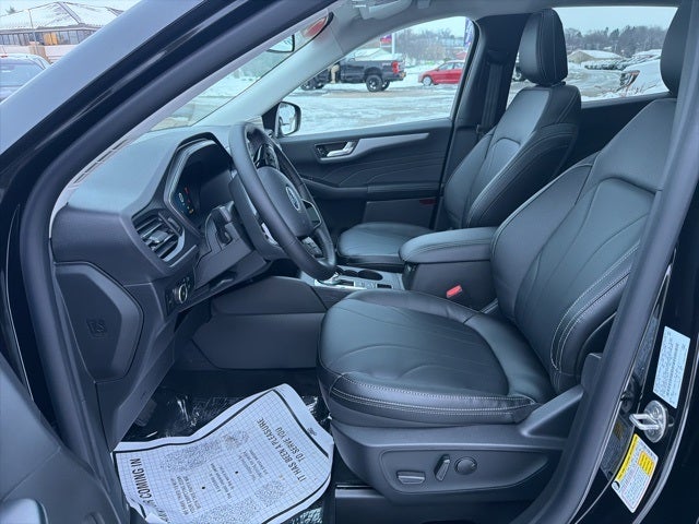 2026 Ford Escape Platinum