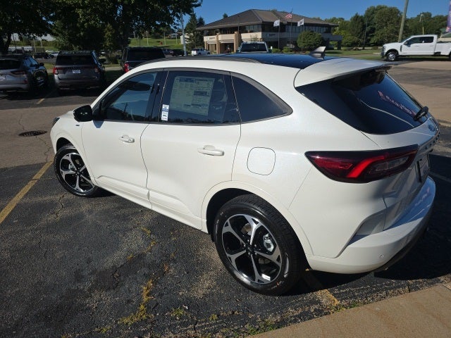 2024 Ford Escape ST-Line Select