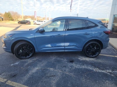 2025 Ford Escape ST-Line Elite