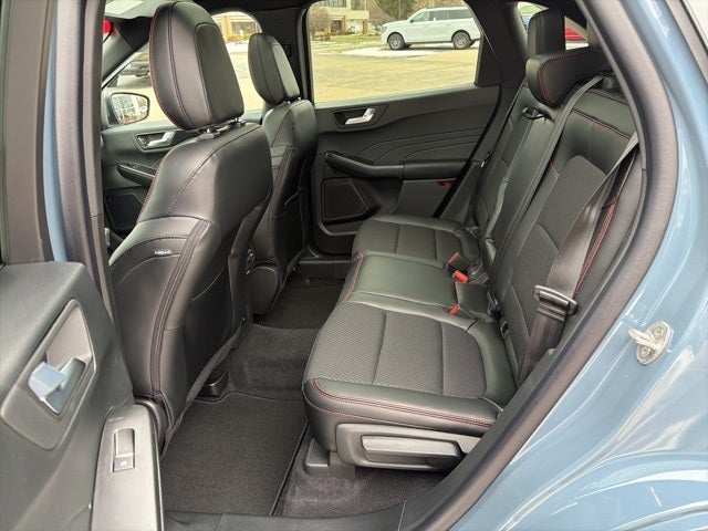 2026 Ford Escape ST-Line Elite