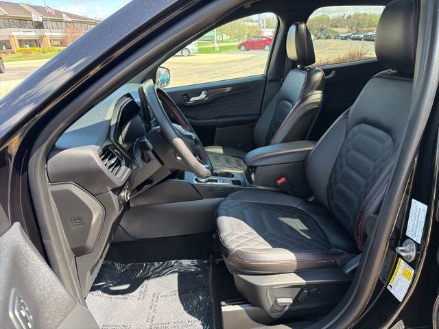 2023 Ford Escape ST-Line Elite