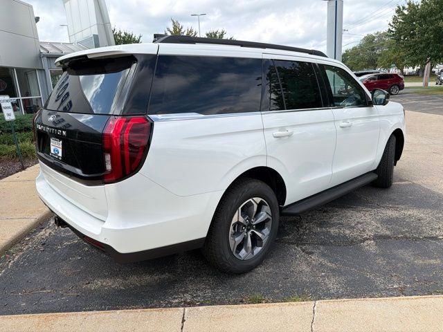 2027 Ford Expedition Active