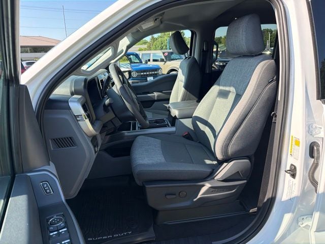2026 Ford F-350SD XLT DRW