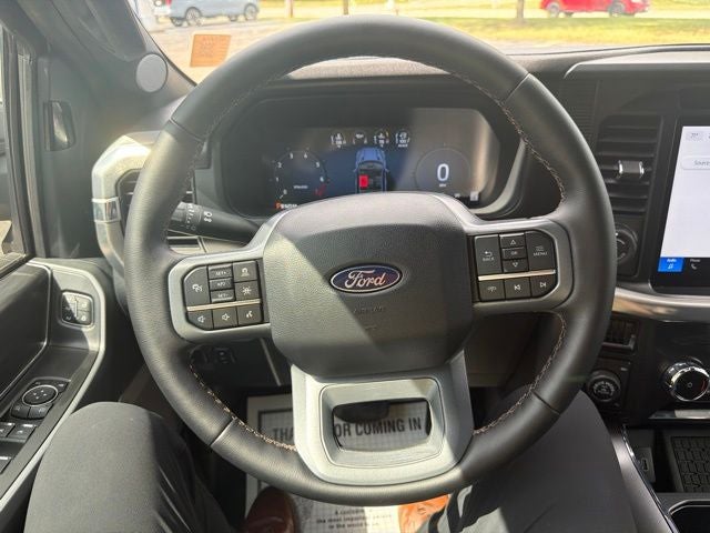 2025 Ford F-150 Lariat - Photo 12
