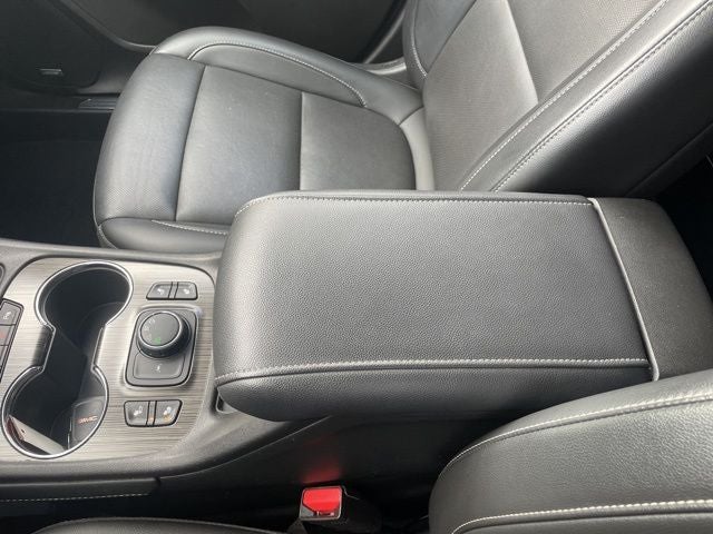 2023 GMC Acadia SLT - Photo 36