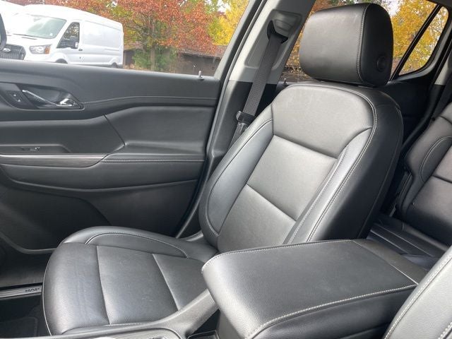 2023 GMC Acadia SLT - Photo 39