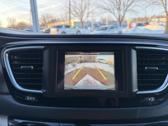 2020 Chrysler Voyager LXI