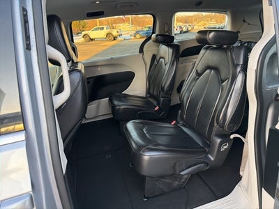 2020 Chrysler Voyager LXI