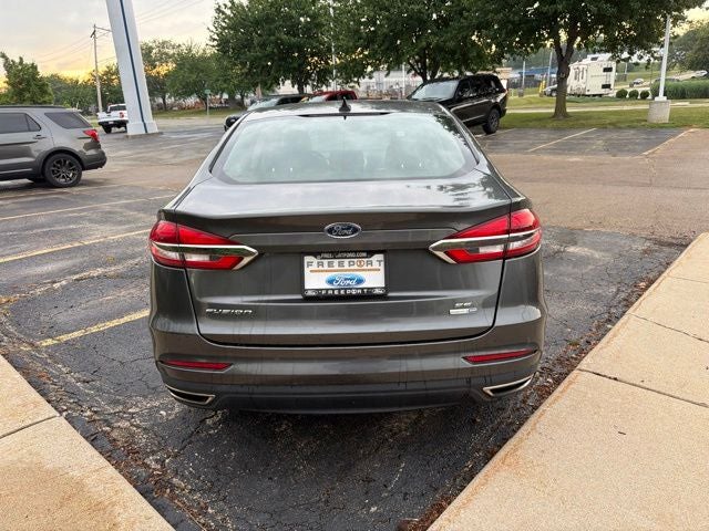 2020 Ford Fusion SE