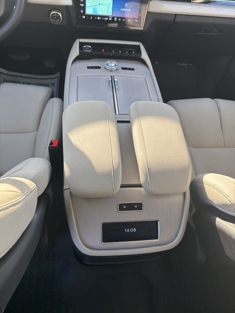 2025 Lincoln Navigator L Reserve