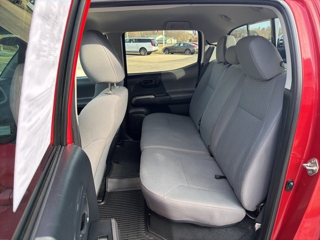 2016 Toyota Tacoma SR5