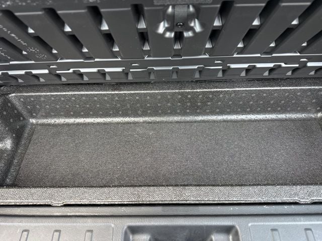 2023 Mitsubishi Outlander Base
