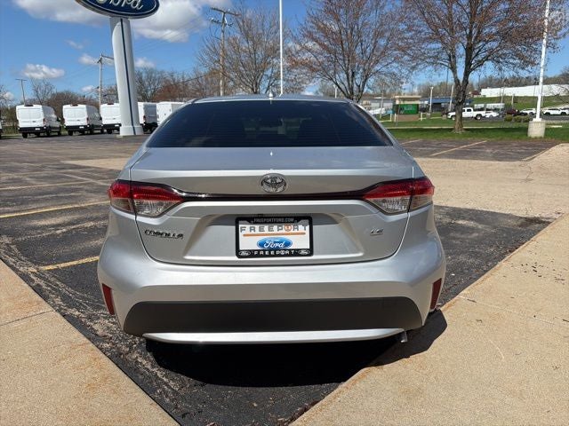 2022 Toyota Corolla LE