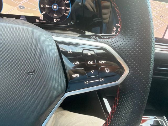 2023 Volkswagen Golf GTI Autobahn
