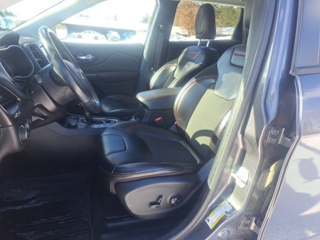 2020 Jeep Cherokee Trailhawk