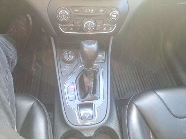 2020 Jeep Cherokee Trailhawk