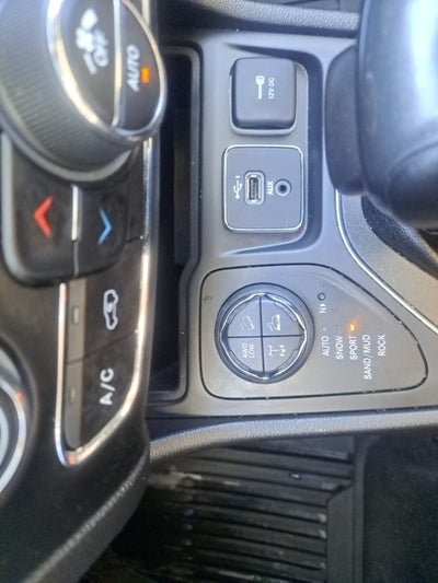 2020 Jeep Cherokee Trailhawk