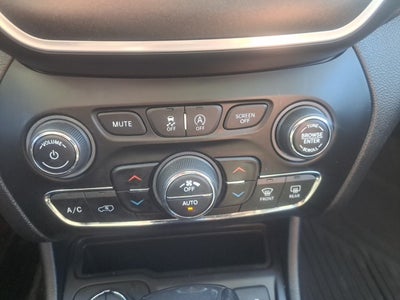 2020 Jeep Cherokee Trailhawk