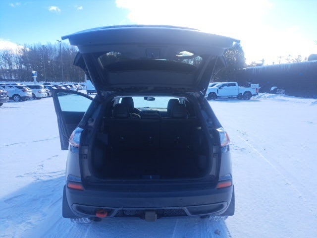 2020 Jeep Cherokee Trailhawk