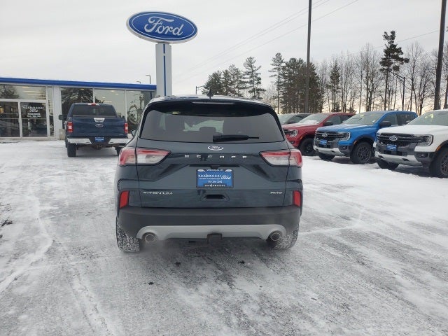 2022 Ford Escape Titanium