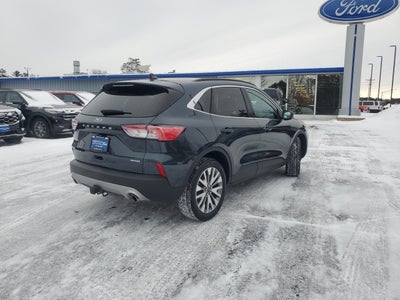 2022 Ford Escape Titanium