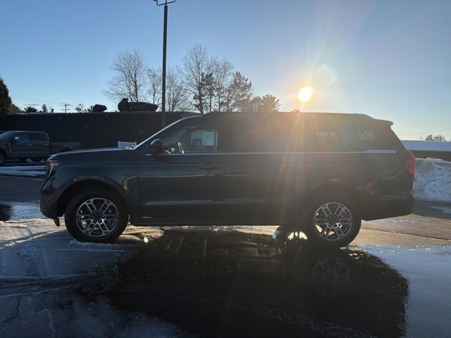 2026 Ford Expedition Max Active