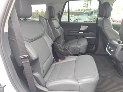 2027 Ford Expedition Active