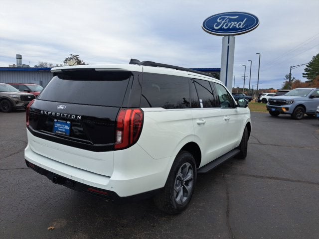 2027 Ford Expedition Active