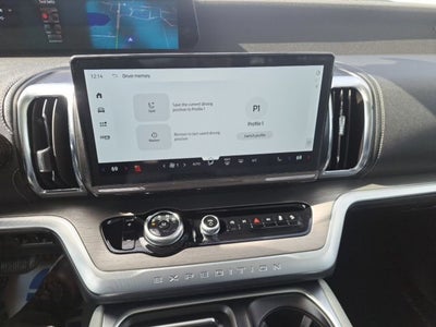 2025 Ford Expedition Platinum