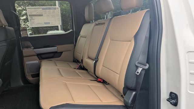 2026 Ford F-350SD Lariat DRW