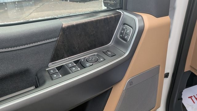 2026 Ford F-350SD Lariat DRW