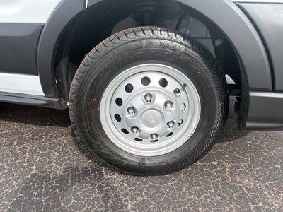 2027 Ford Transit-250 Base