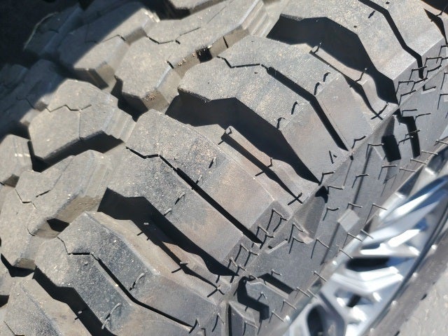 2024 Chevrolet Silverado 1500 Custom Lift Kit