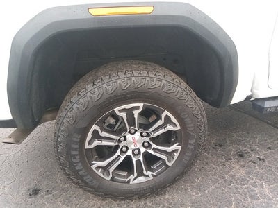 2023 GMC Canyon AT4