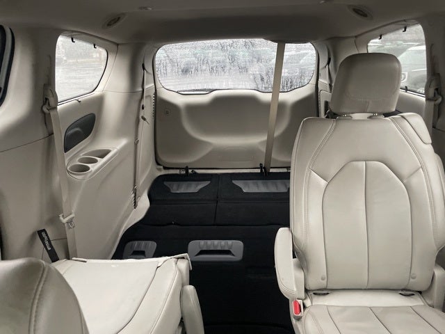 2017 Chrysler Pacifica Touring L