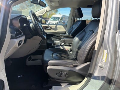 2020 Chrysler Voyager LXI