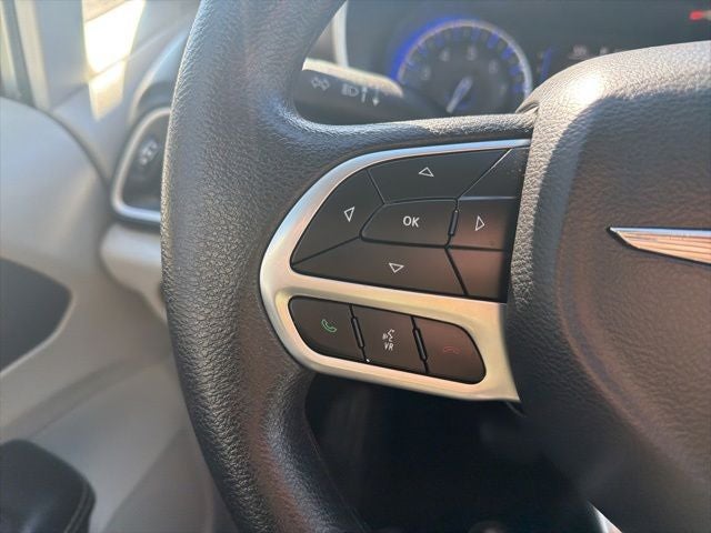 2020 Chrysler Voyager LXI