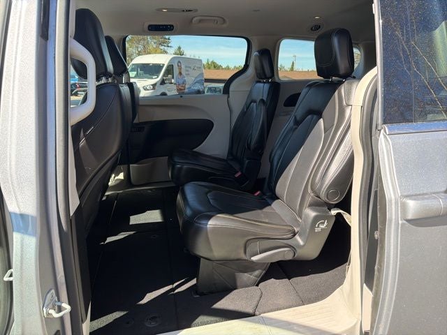 2020 Chrysler Voyager LXI