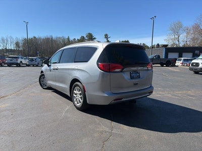 2020 Chrysler Voyager LXI