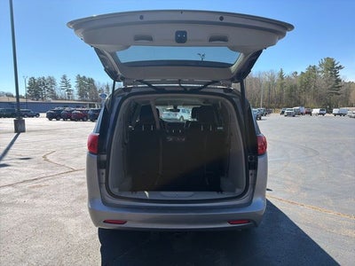 2020 Chrysler Voyager LXI