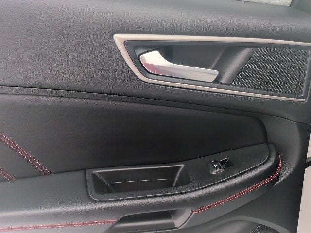 2022 Ford Edge ST Line