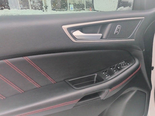 2022 Ford Edge ST Line