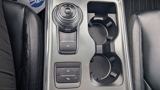 2023 Ford Edge Titanium
