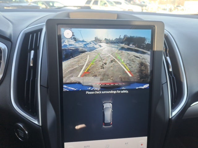 2021 Ford Edge Titanium