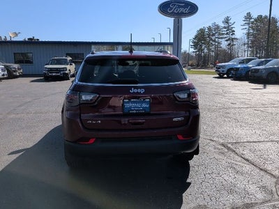 2022 Jeep Compass Latitude Lux