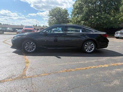 2022 Toyota Avalon XLE